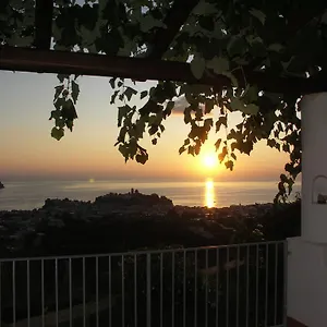 https://villa-hermes-case-vacanza.sicilyhotelsitaly.net
